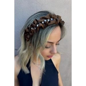 Kahve Renk Taş Detaylı Taç