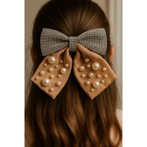 Kahverengi Kurdele Figürlü İnci Ve Taş Detaylı Otomat Toka