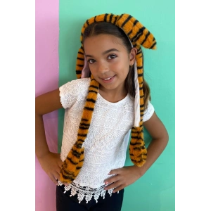 Kahverengi Zebra Desenli Kulakları Oynayan Taç