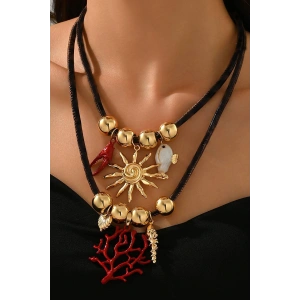 Karışık Renk Charmlı Tasarım Kolye