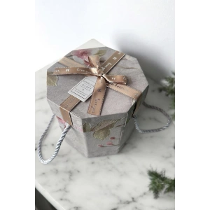 Karışık Renk Çiçek Figürlü Kurdele Detaylı Hediye Kutusu