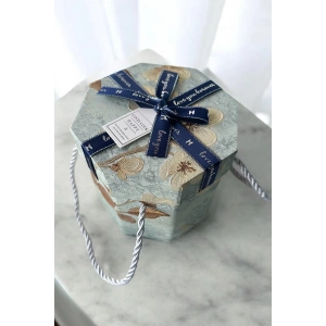 Karışık Renk Çiçek Figürlü Kurdele Detaylı Hediye Kutusu