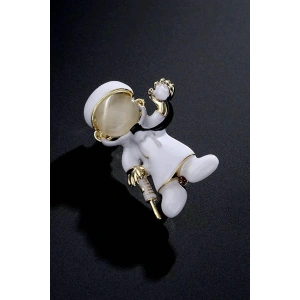 Karışık Renk Doktor Figürlü Broş