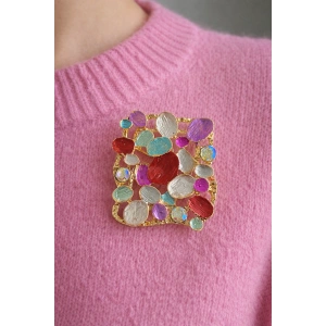 Karışık Renk Taşlı Broş