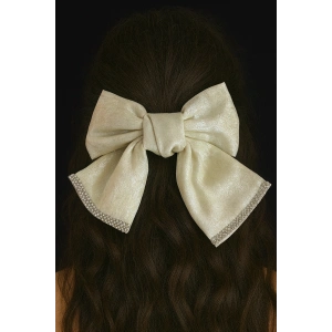 Krem Renk Kurdele Figürlü Taş Detaylı Otomat Toka