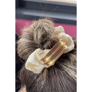 Krem Ve Altın Renk Metal Detaylı Simit Toka