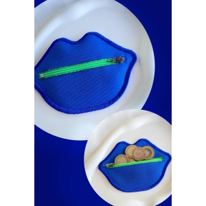 Mavi Renk Dudak Detaylı Kadın Cüzdan