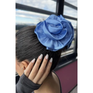 Mavi Renk Gül Detaylı Mandal Toka