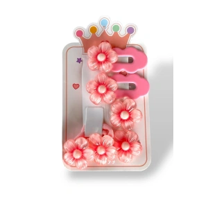 Pembe Renk Çiçek Figürlü Lastik, Yan Toka Set