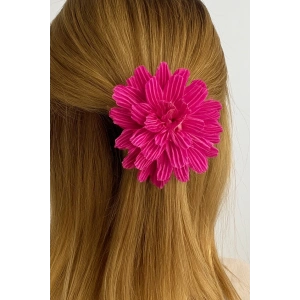 Pembe Renk Çiçek Figürlü Mandal Toka