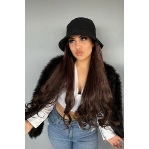 Şapka Detaylı Kahverengi Dalgalı Peruk