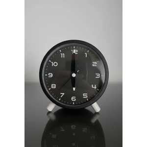 Siyah Renk Dekoratif Işıklı Alarmlı Masa Saati