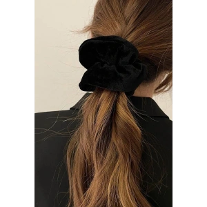 Siyah Renk Kadife Simit Toka