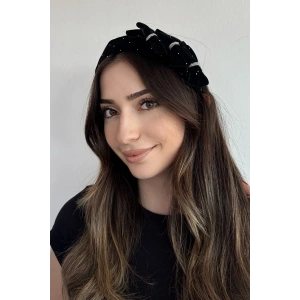 Siyah Renk Kurdele Figürlü Taş Detaylı Taç