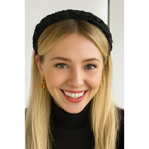 Siyah Renk Örgü Detaylı Taç