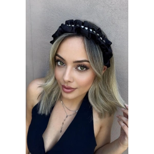 Siyah Renk Taş Detaylı Taç