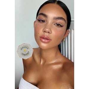 Siyah Renk Taş Detaylı Takma Kirpik 004