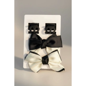 Siyah Ve Beyaz Renk Mandal Toka Ve Kurdele Detaylı Yan  Toka Set