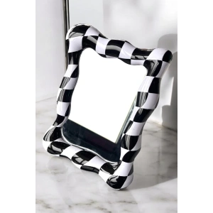 Siyah Ve Beyaz Renk Masa Aynası