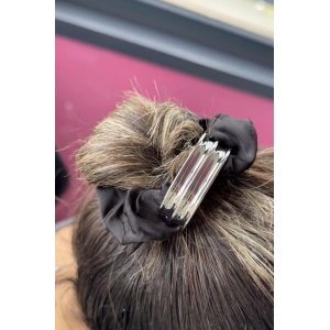 Siyah Ve Gümüş Renk Metal Detaylı Simit Toka