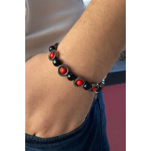 Siyah Ve Kırmızı Renk Boncuk Detaylı Erkek Bileklik