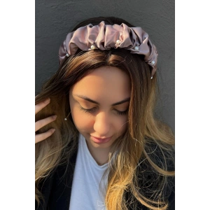 Vizon Renk İnci Detaylı Büzgülü Taç