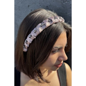 Vizon Renk Taş Detaylı Taç