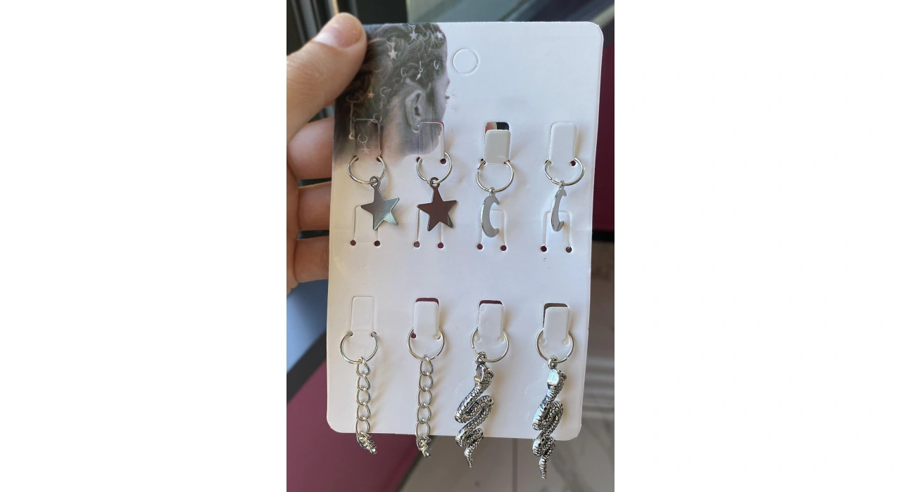 Gümüş Renk 8li Renkli Yılan Ve Ay,Yıldız Figürlü Saç Küpesi