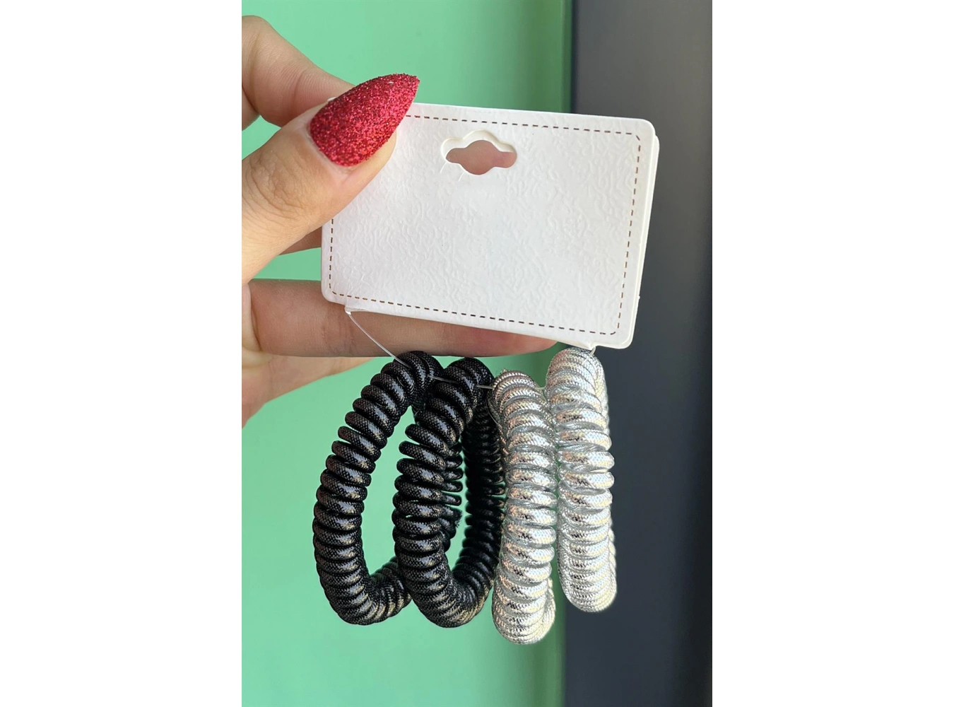 4lü Siyah Ve Gri Renk Helezon Lastik Toka