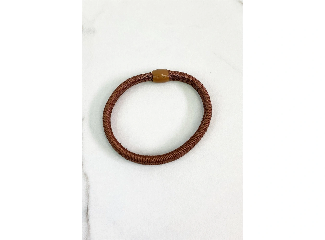 Açık Kahverengi Lastik Toka