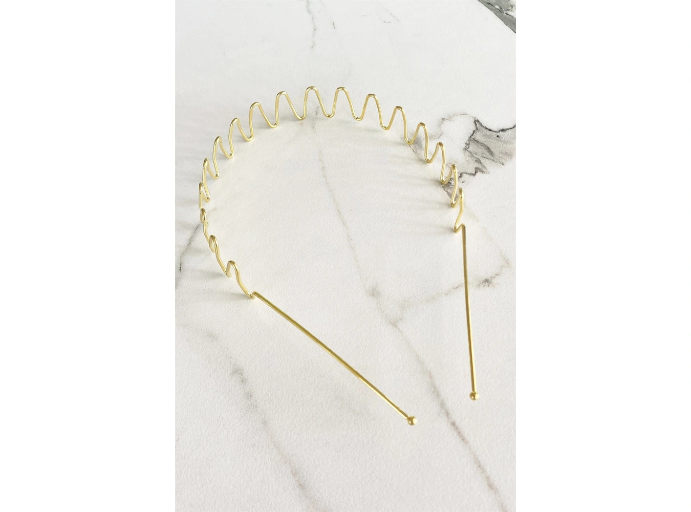 Altın Renk Metal Taç