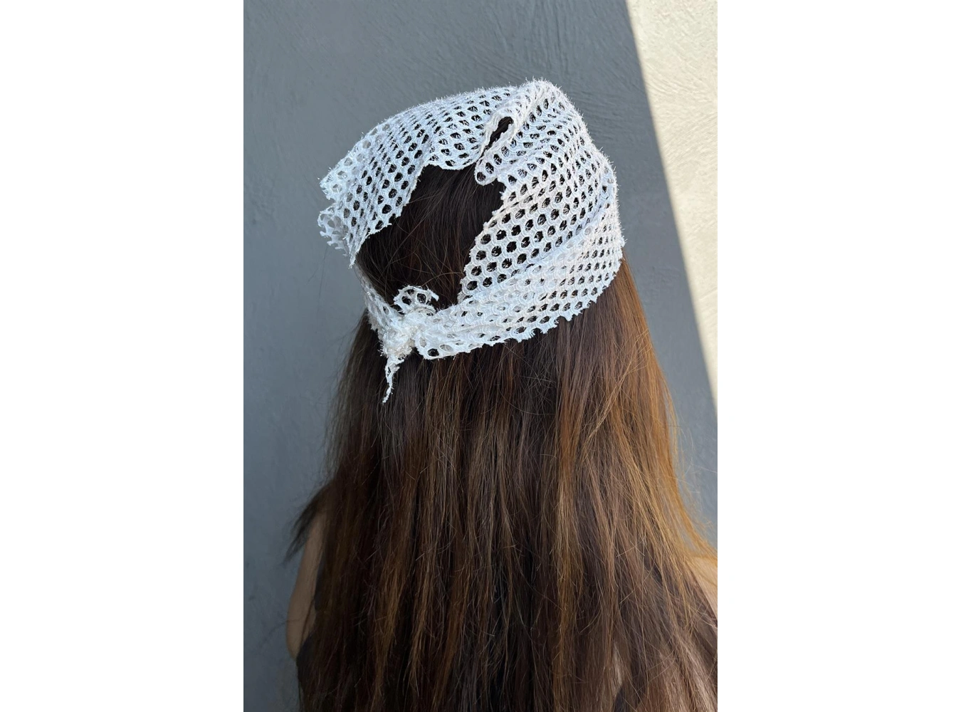 Beyaz Renk Simli Fular