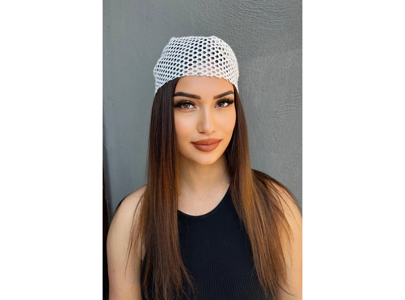 Beyaz Renk Simli Fular