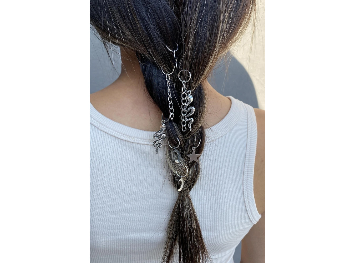 Gümüş Renk 8li Renkli Yılan Ve Ay,Yıldız Figürlü Saç Küpesi