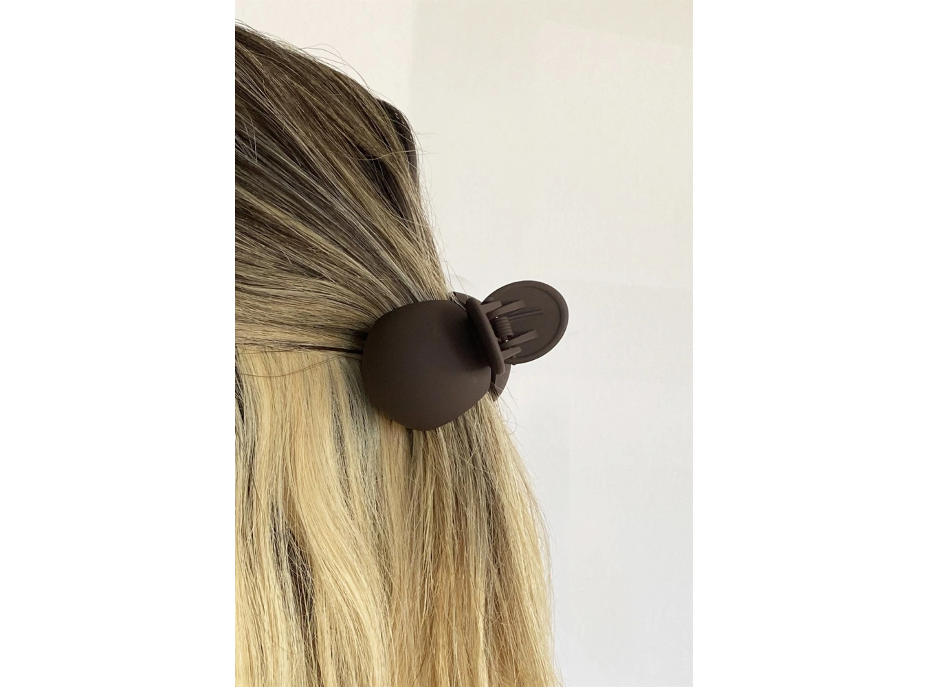 Kahverengi Renk Mandal Toka