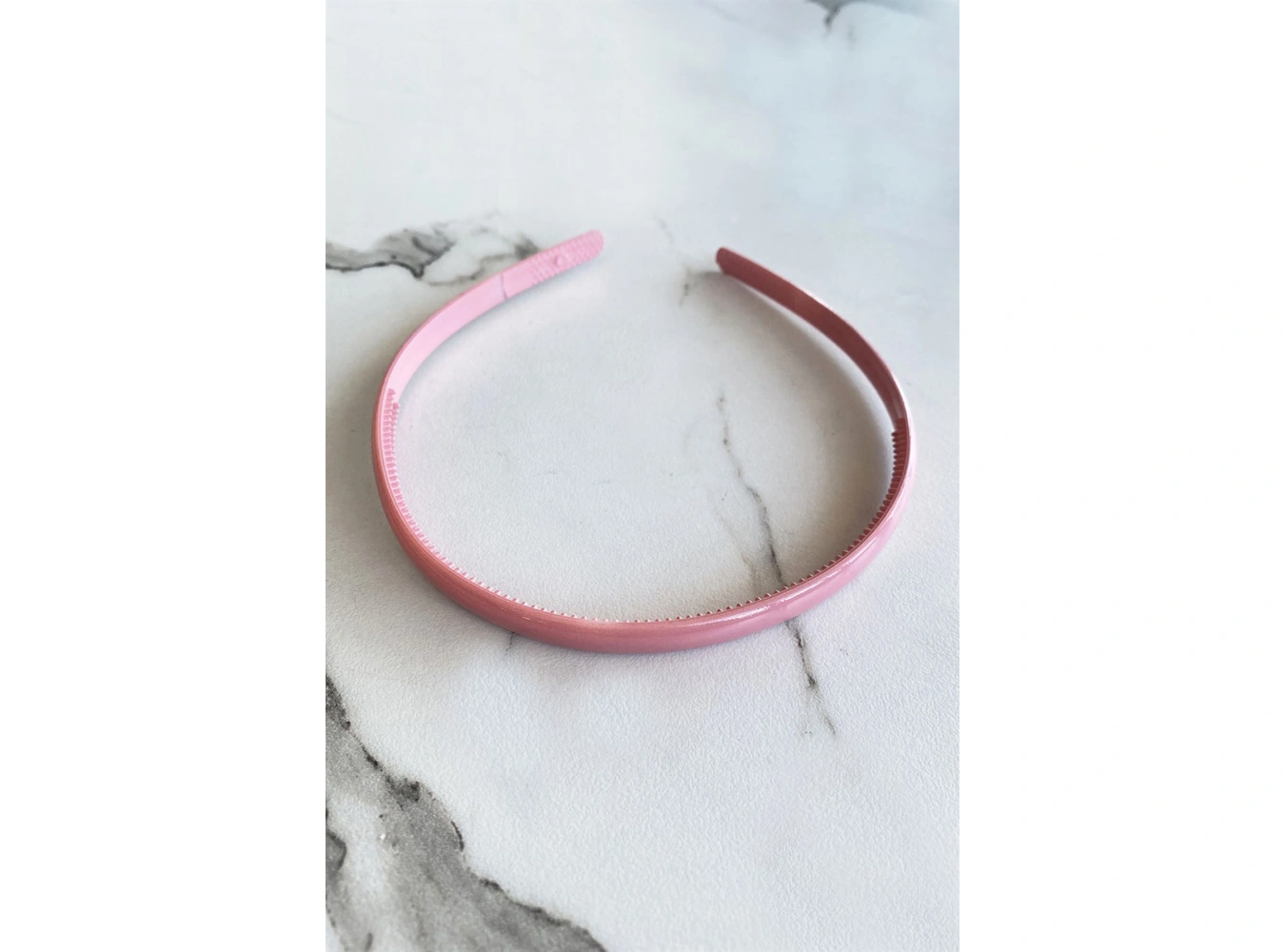 Pembe Renk İnce Taç