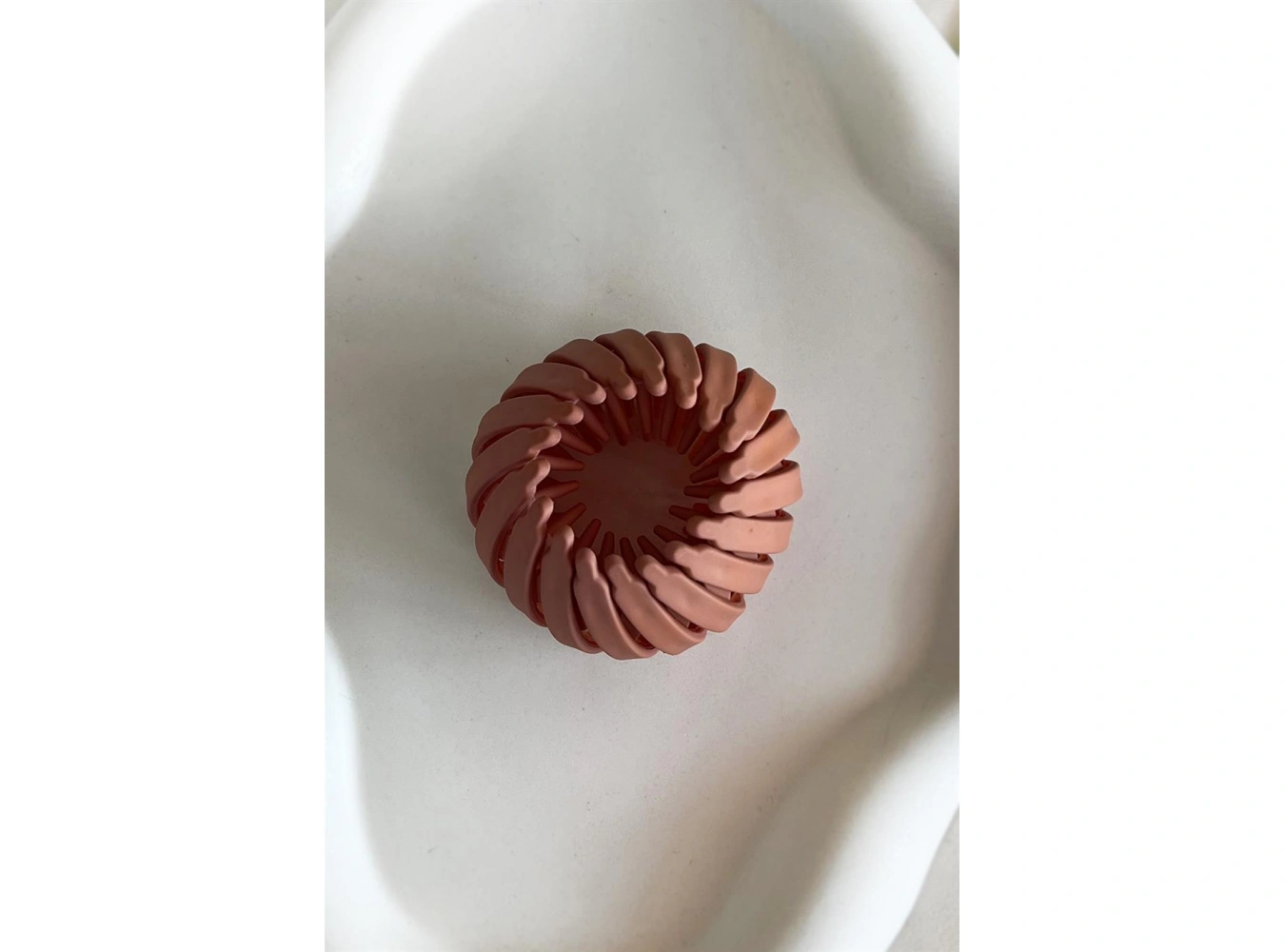 Pembe Renk Mat Saç Aparatı