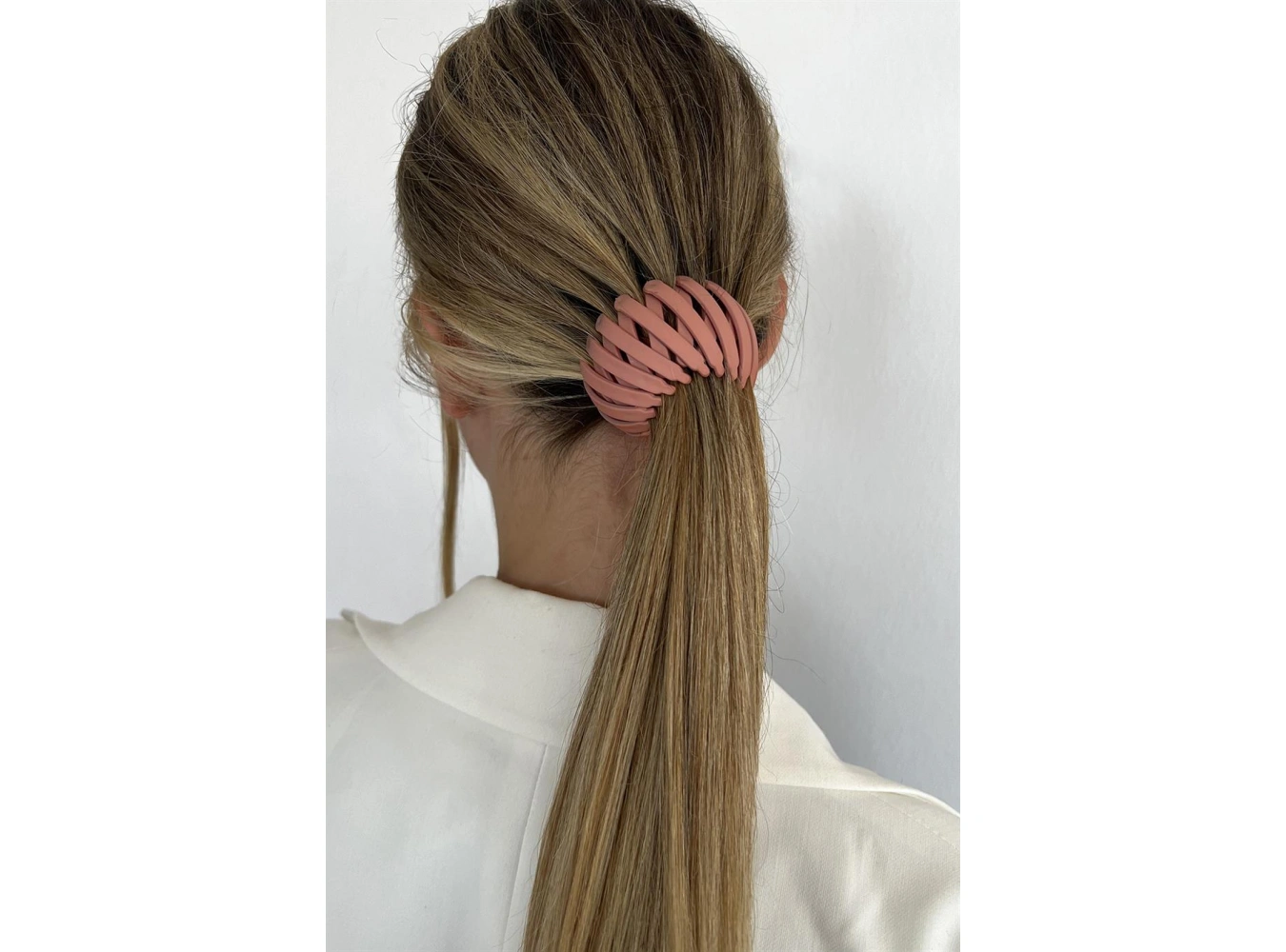 Pembe Renk Mat Saç Aparatı