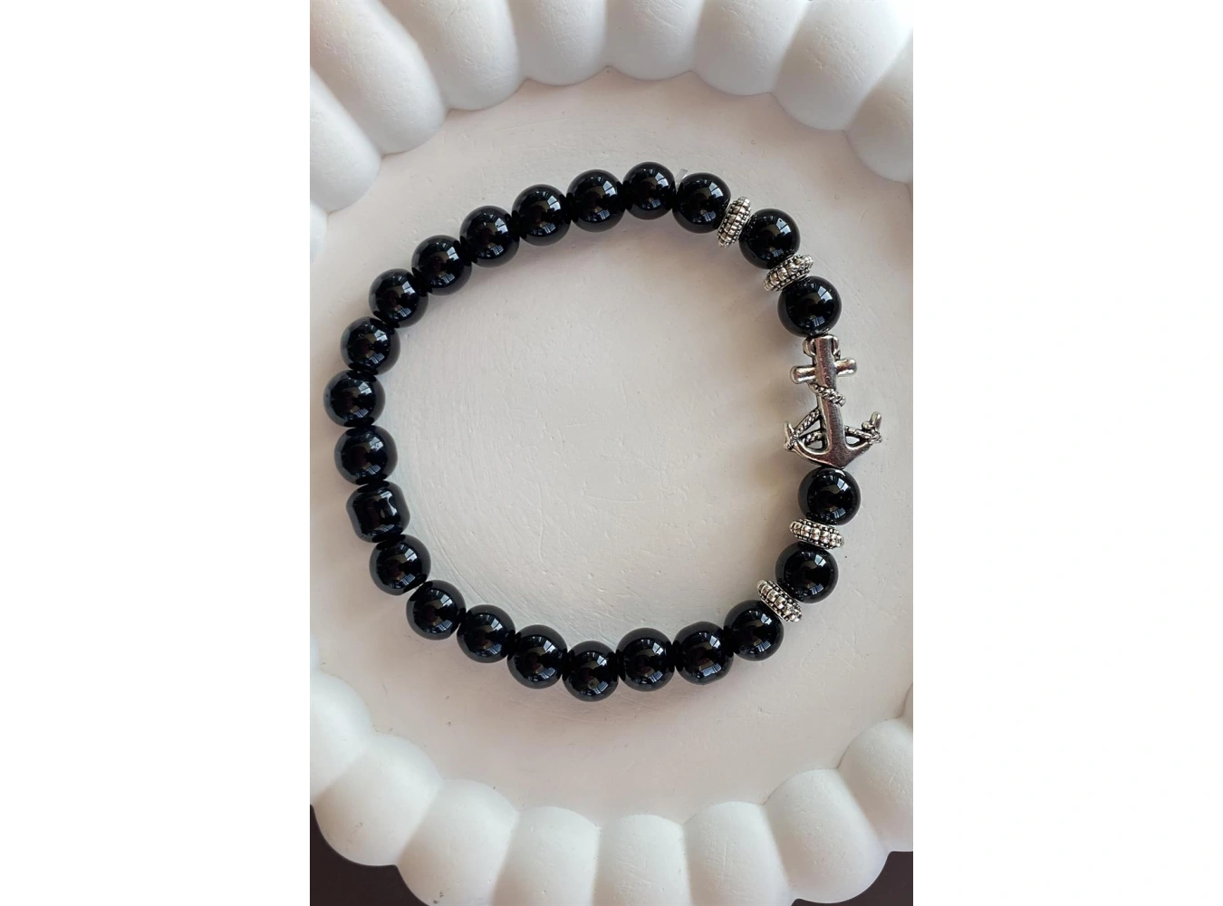 Siyah Renk Boncuk Detaylı Çapa Figürlü Erkek Bileklik