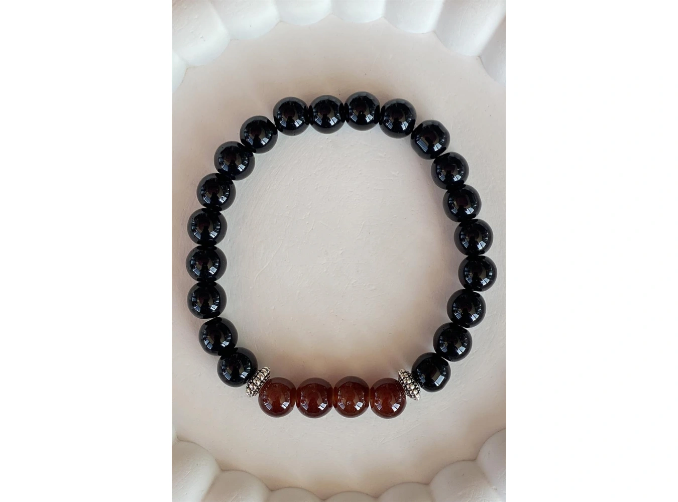 Siyah Renk Boncuk Detaylı Erkek Bileklik