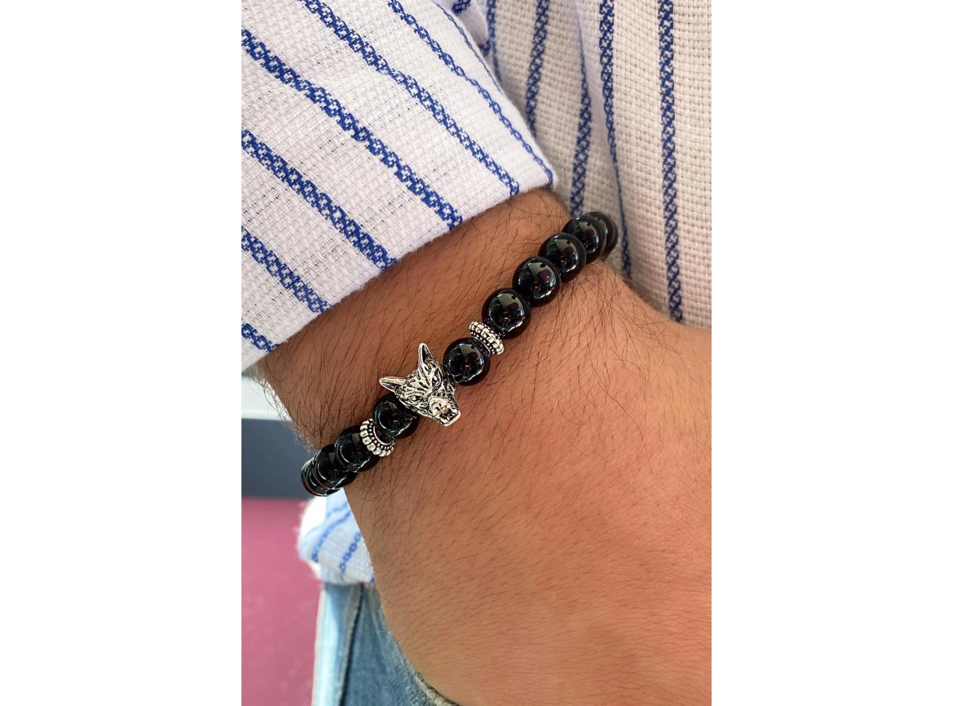 Siyah Renk Boncuk Detaylı Kurt Figürlü Erkek Bileklik