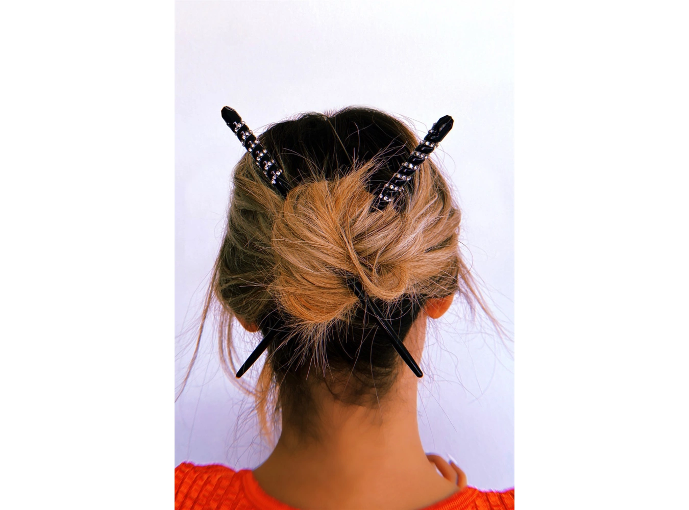 Siyah Renk Taşlı İkili Topuz Tokası