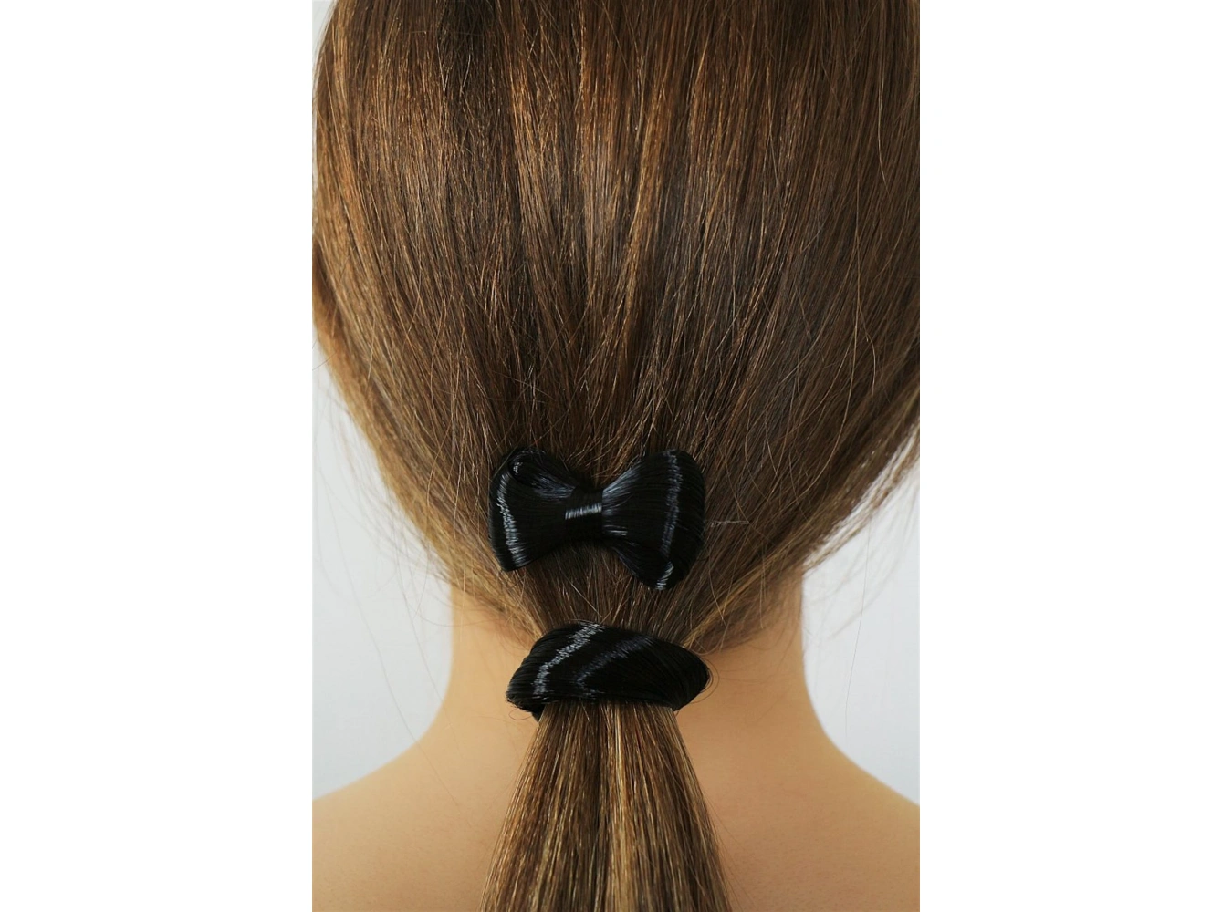 Siyah Saçlı Pens ve Lastik Toka Seti