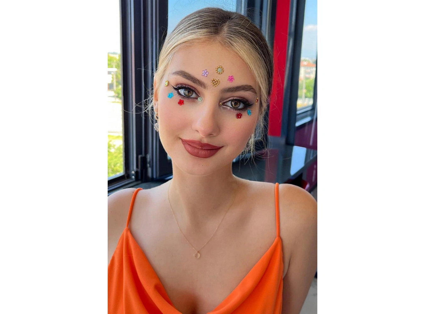 Vücut Ve Yüz Taşı/ Karışık Renk Sticker