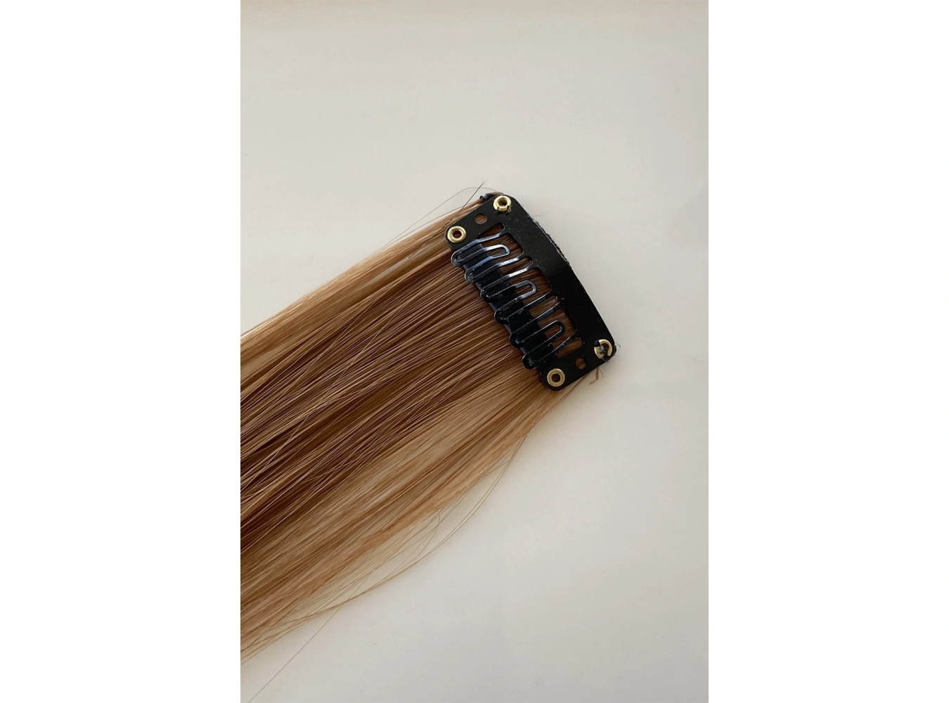 Yan Çıt Çıt Postiş / Kahverengi / 50 Cm