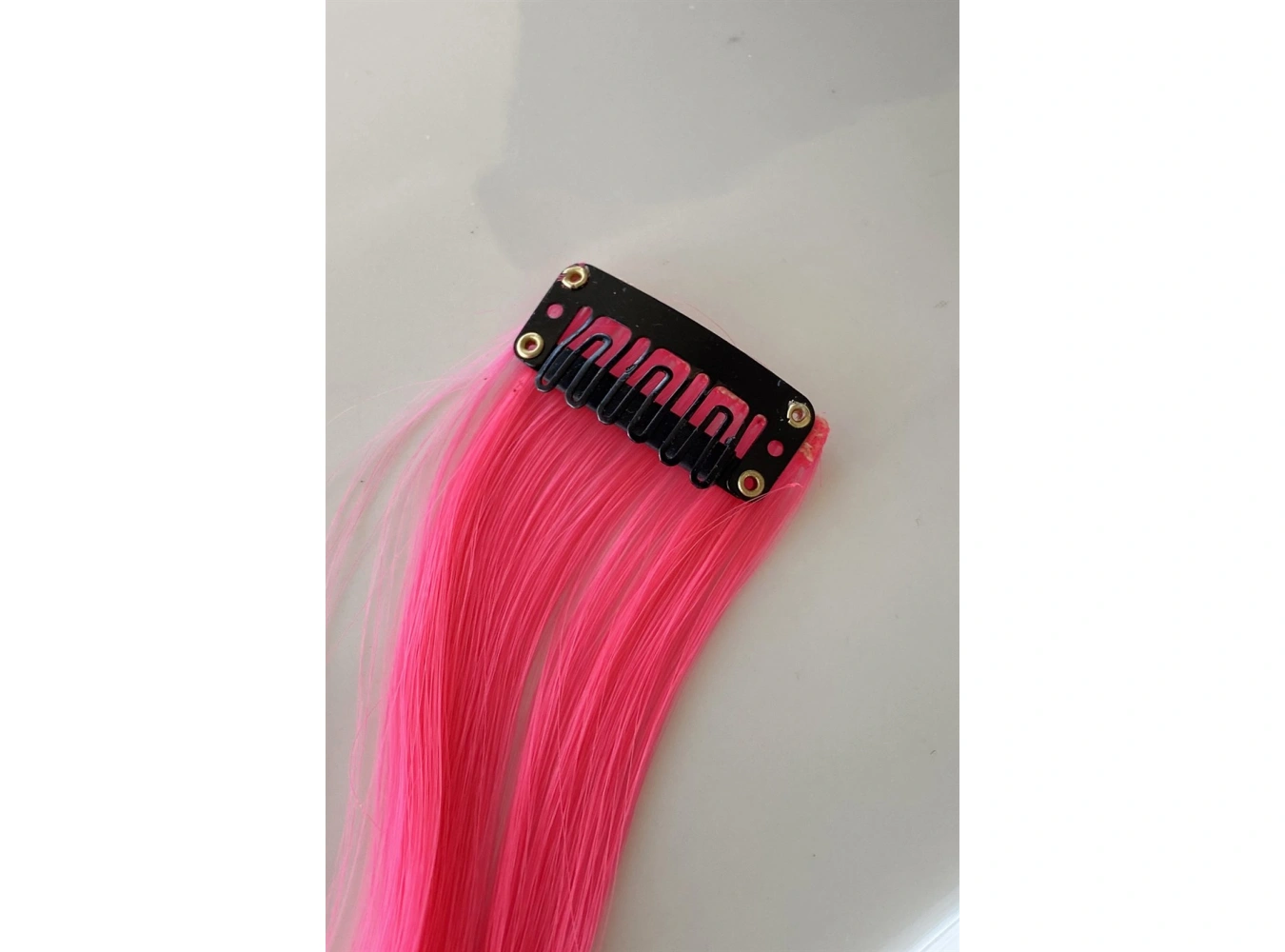 Yan Çıt Çıt Postiş / Neon Pembe Dalgalı / 45 Cm