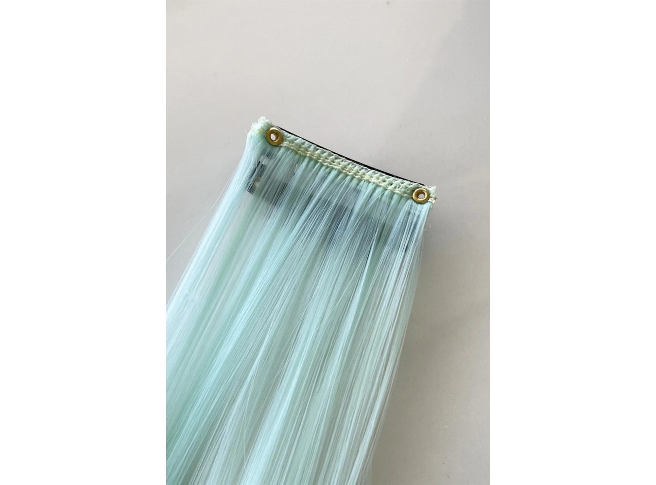 Yan Çıt Çıt Postiş / Su Yeşil Renk / 50 Cm