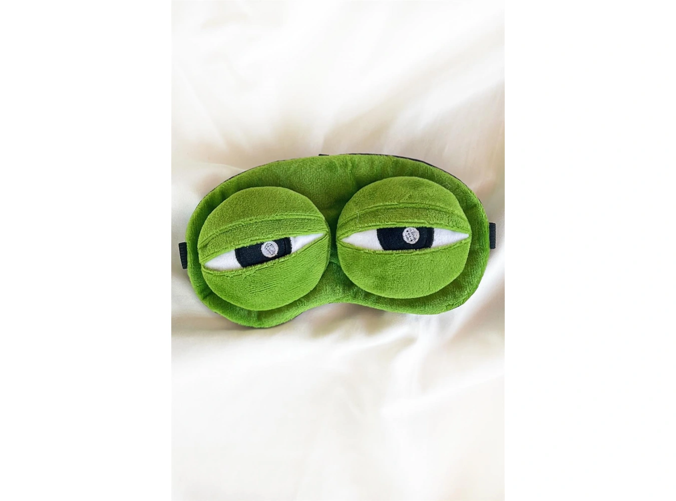 Yeşil Renk Kurbağa Figürlü Uyku Bandı