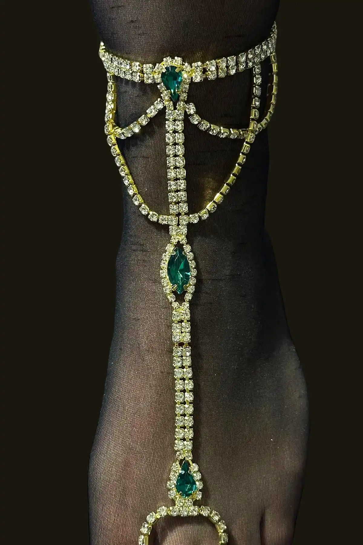 Altın Renk Yeşil Taş Detaylı Tasarım Halhal Ayak Şahmeranı