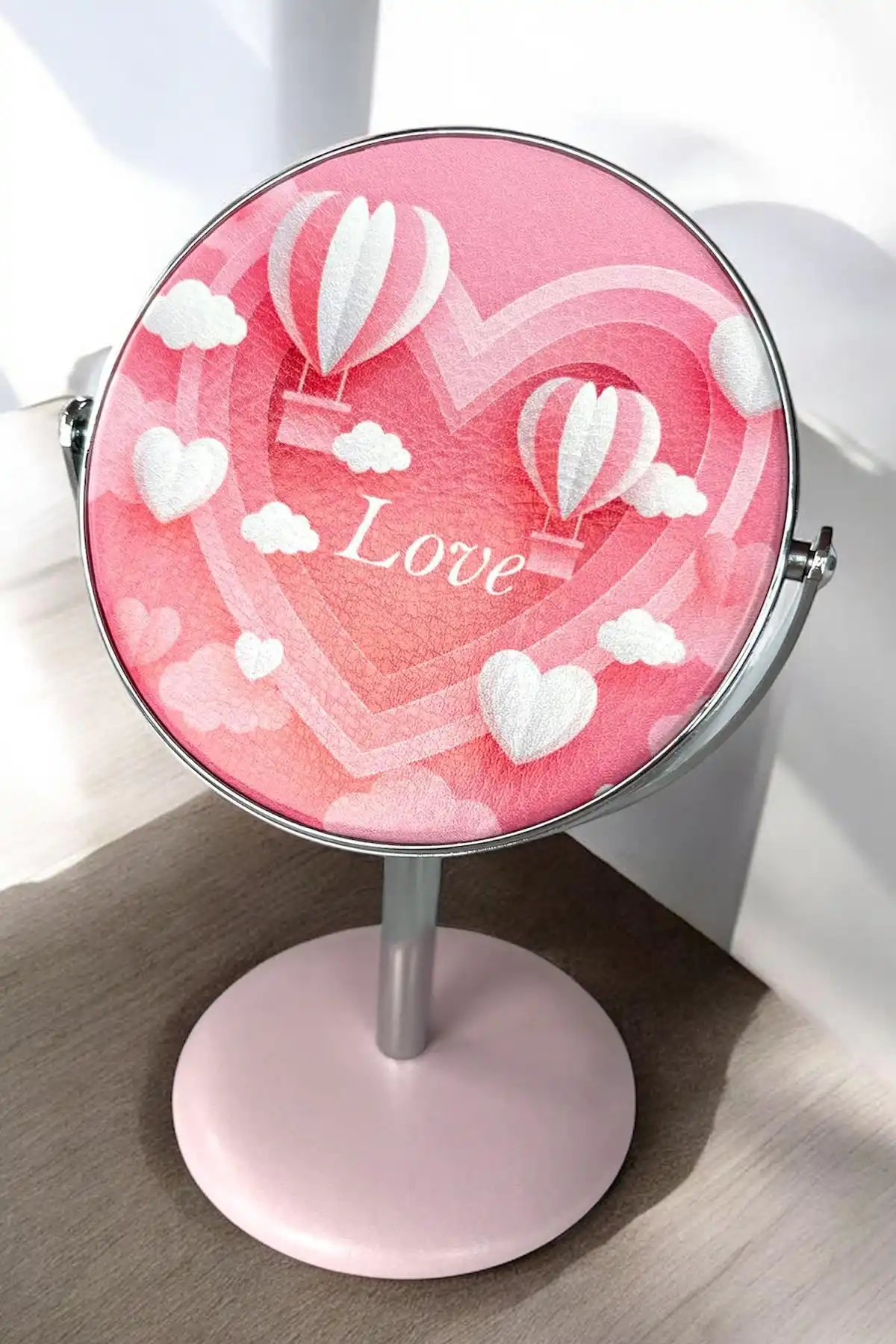 Pembe Renk Love Yazılı Dönebilen Masa Aynası